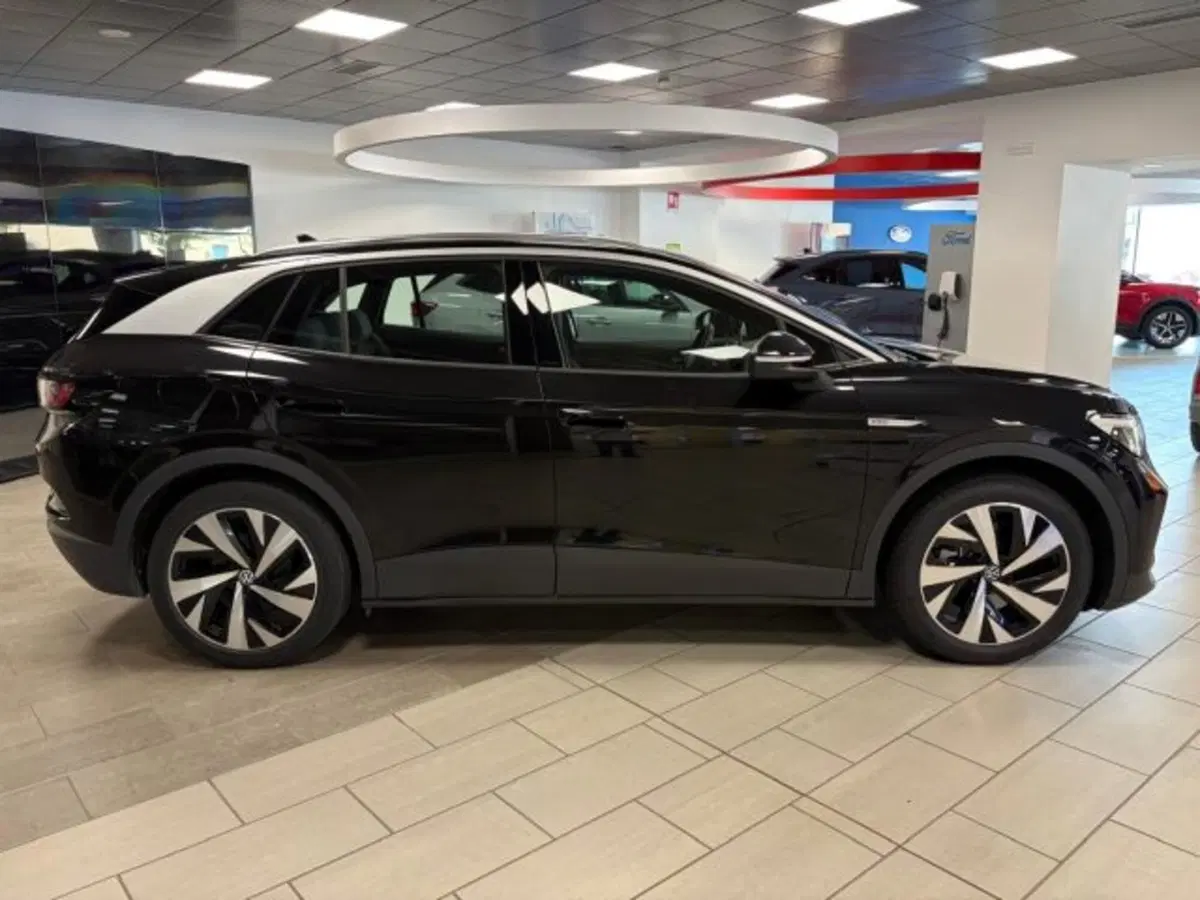 Volkswagen ID.4 usata a Cuneo (8)