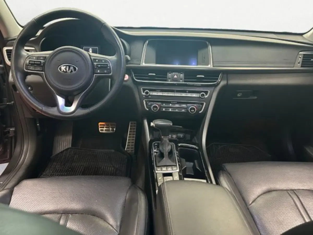 Kia Optima usata a Treviso (13)