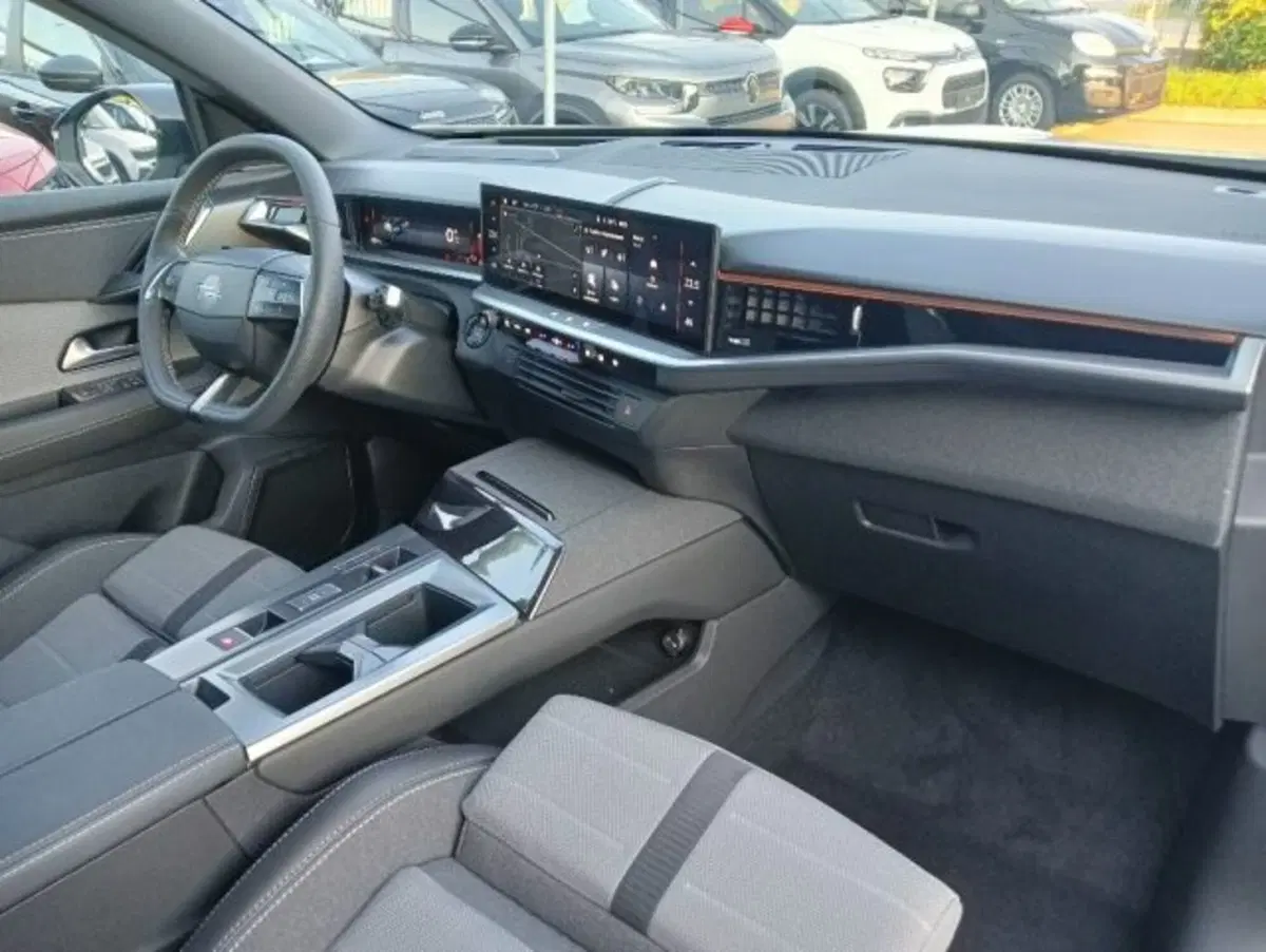 Opel Grandland usata a Brescia (16)