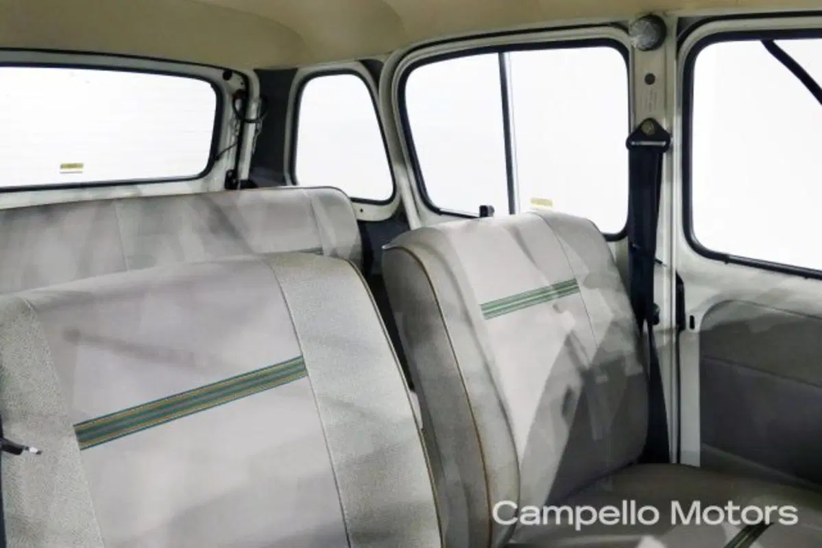 Renault 4 usata a Venezia (14)