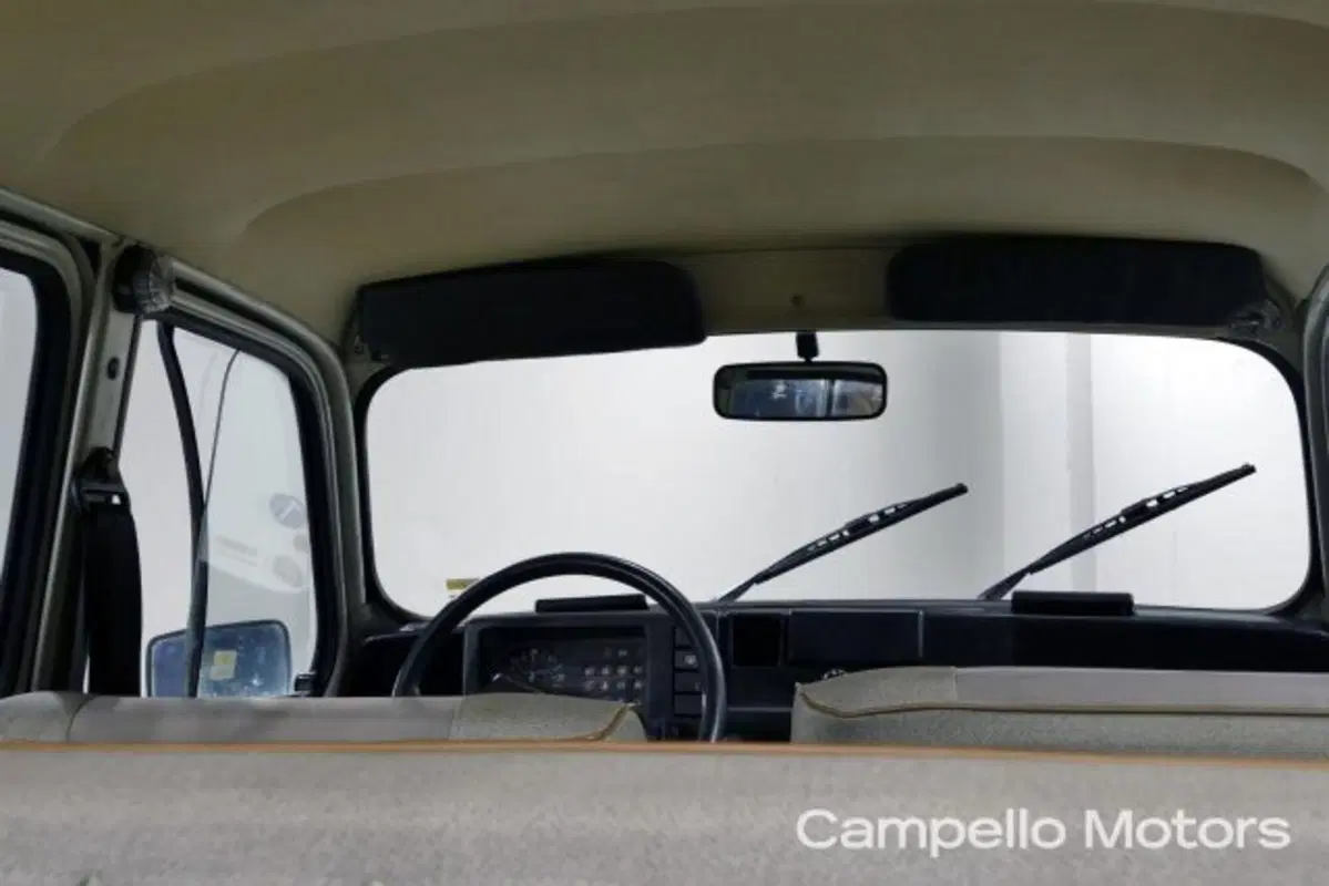 Renault 4 usata a Venezia (15)