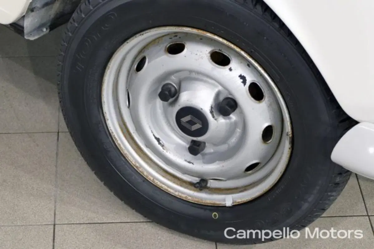 Renault 4 usata a Venezia (20)