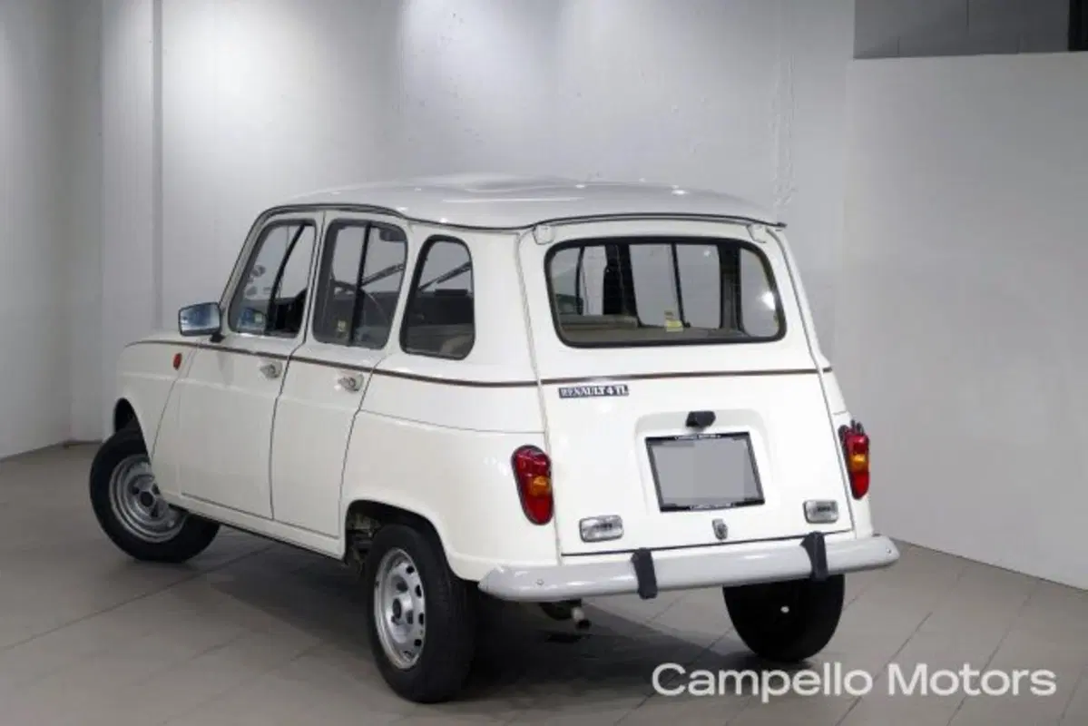 Renault 4 usata a Venezia (3)