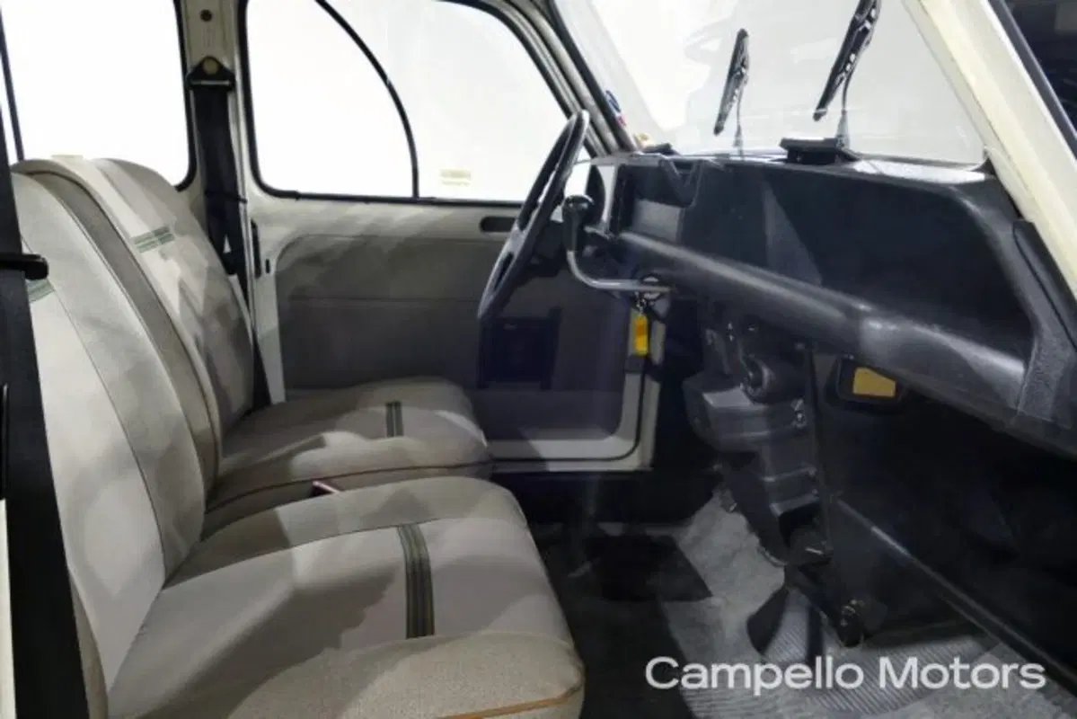 Renault 4 usata a Venezia (6)