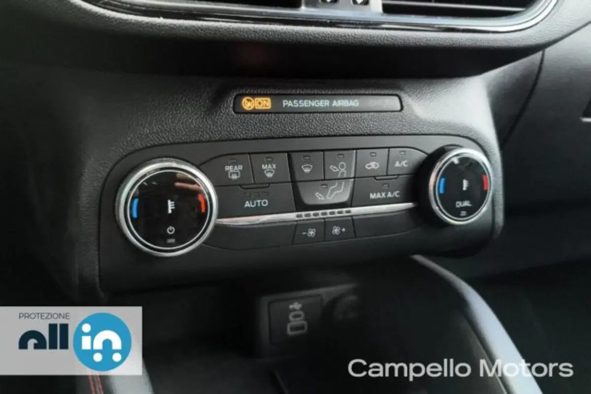 Ford Kuga usata a Venezia (12)