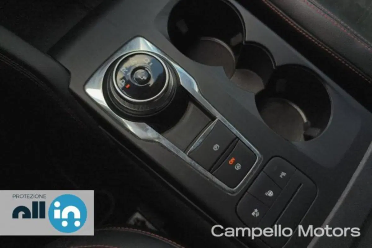 Ford Kuga usata a Venezia (13)