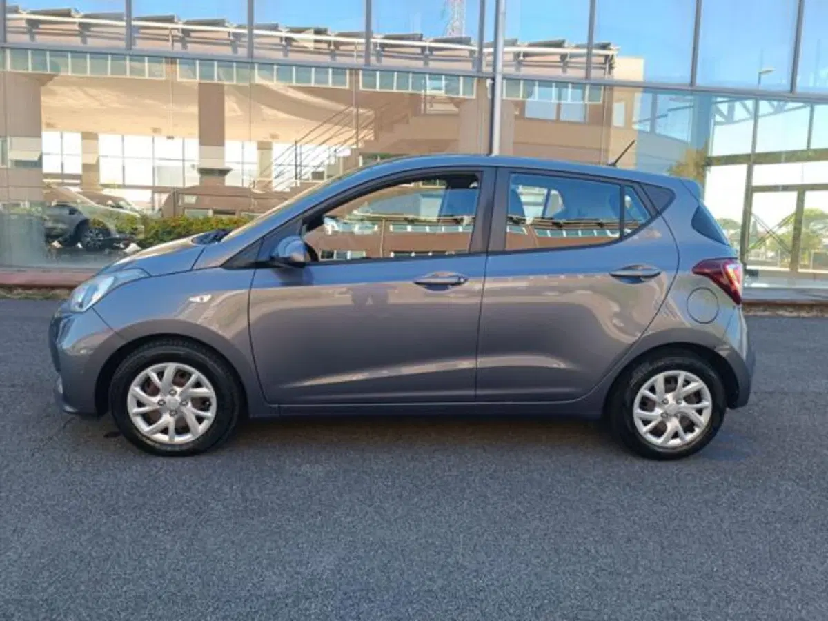 Hyundai i10 usata a Pisa (11)
