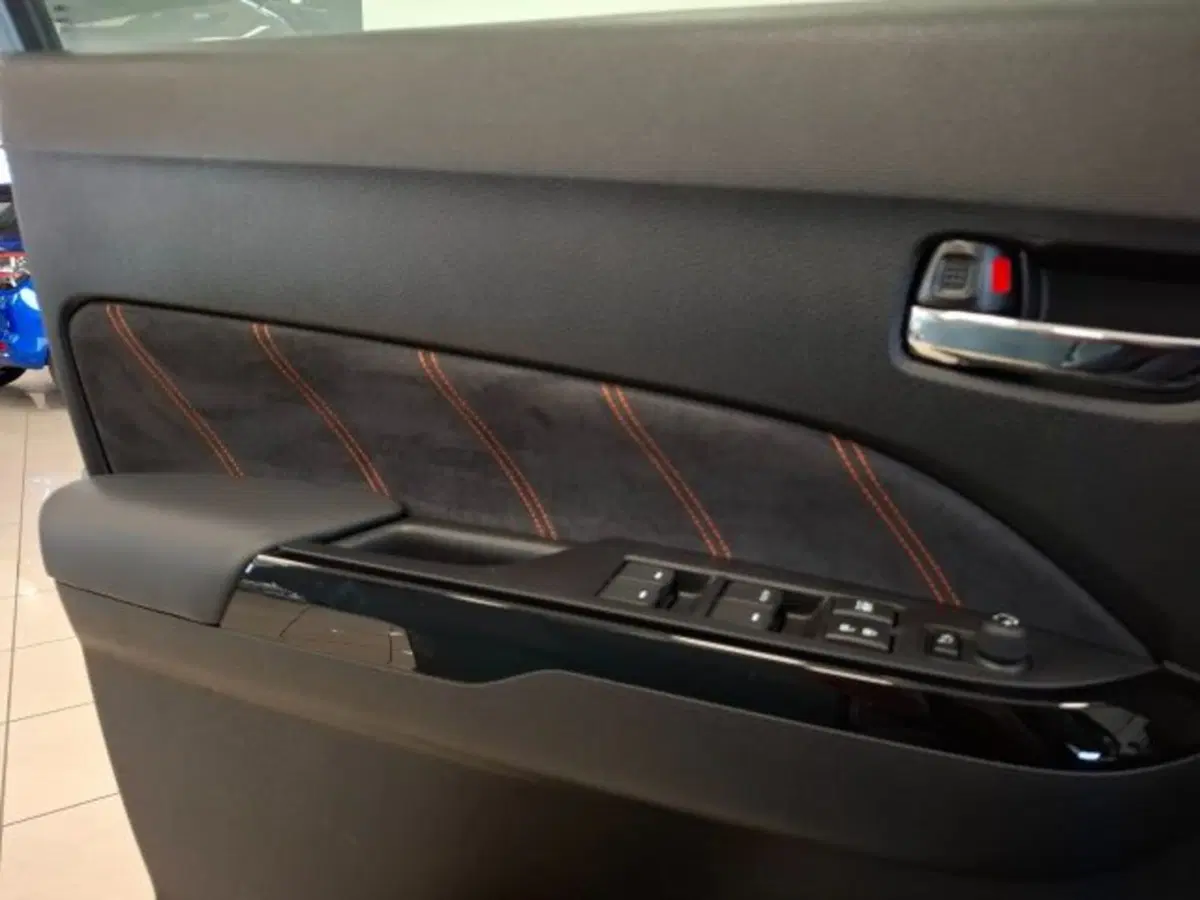 Suzuki Vitara nuova a Reggio Emilia (14)