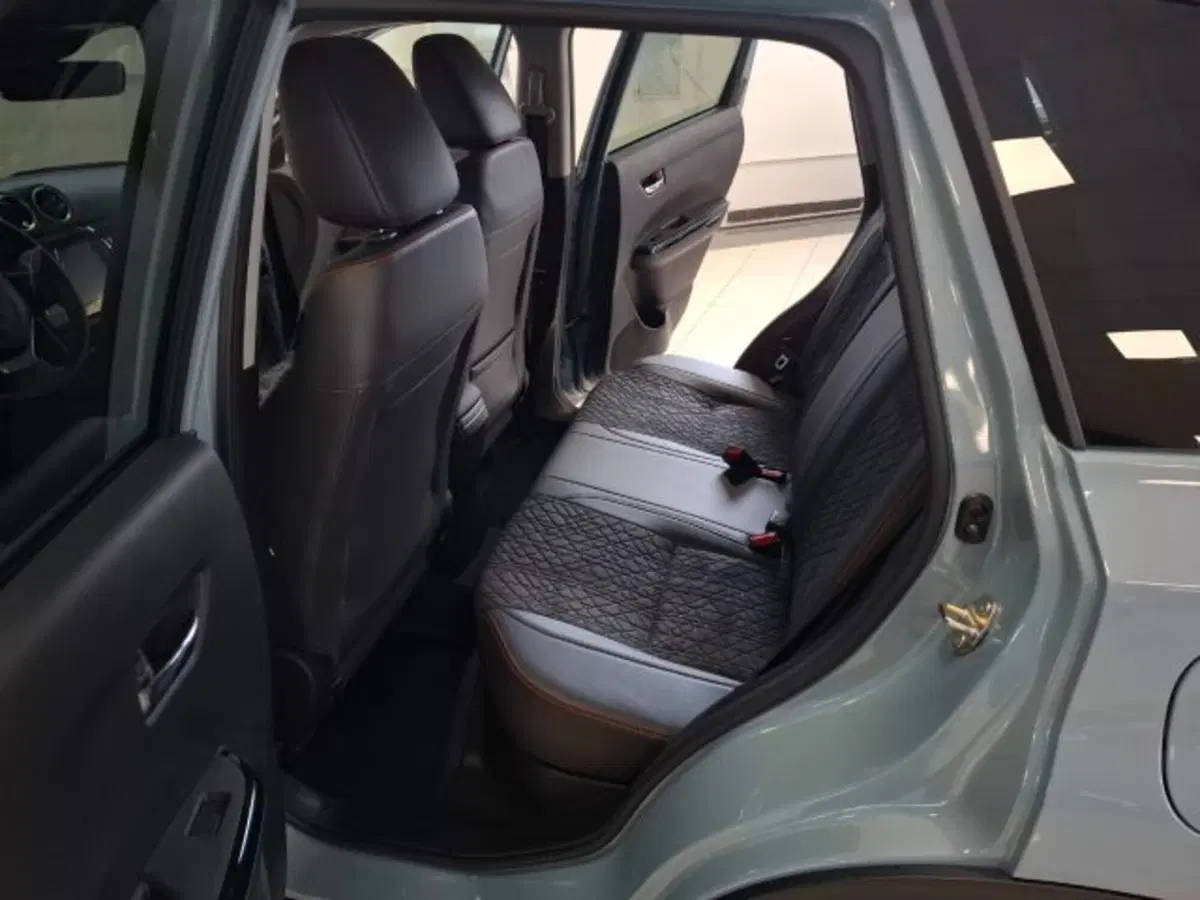 Suzuki Vitara nuova a Reggio Emilia (15)
