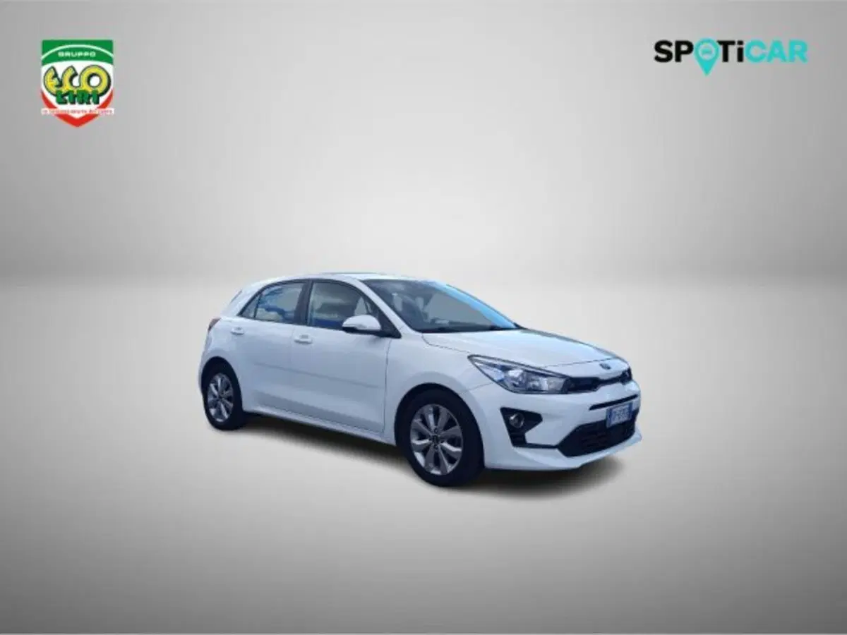 Kia Rio usata a Frosinone (3)
