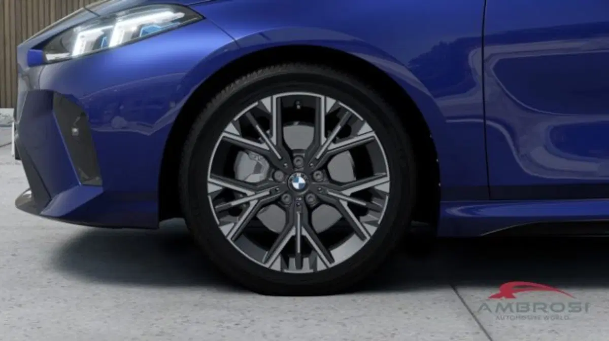 BMW Serie 1 nuova a Perugia (7)