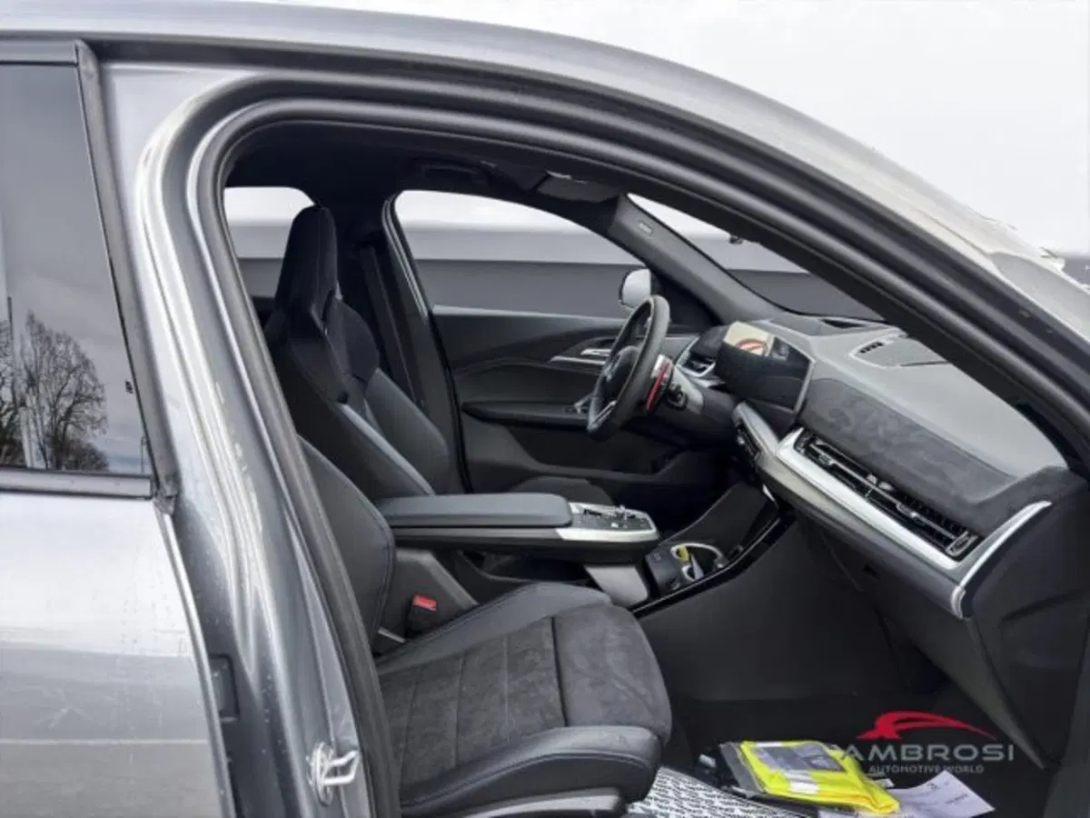 BMW X2 nuova a Perugia (12)