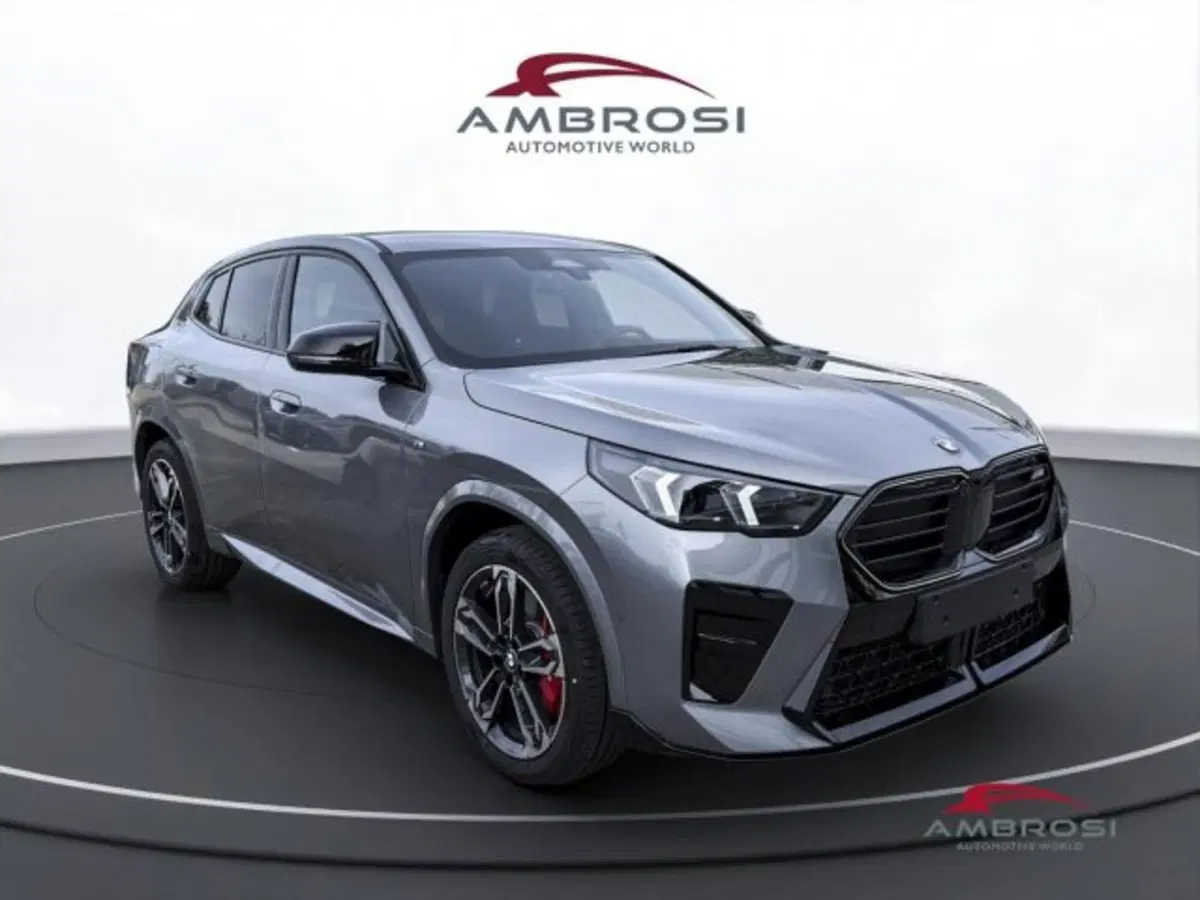 BMW X2 nuova a Perugia (2)