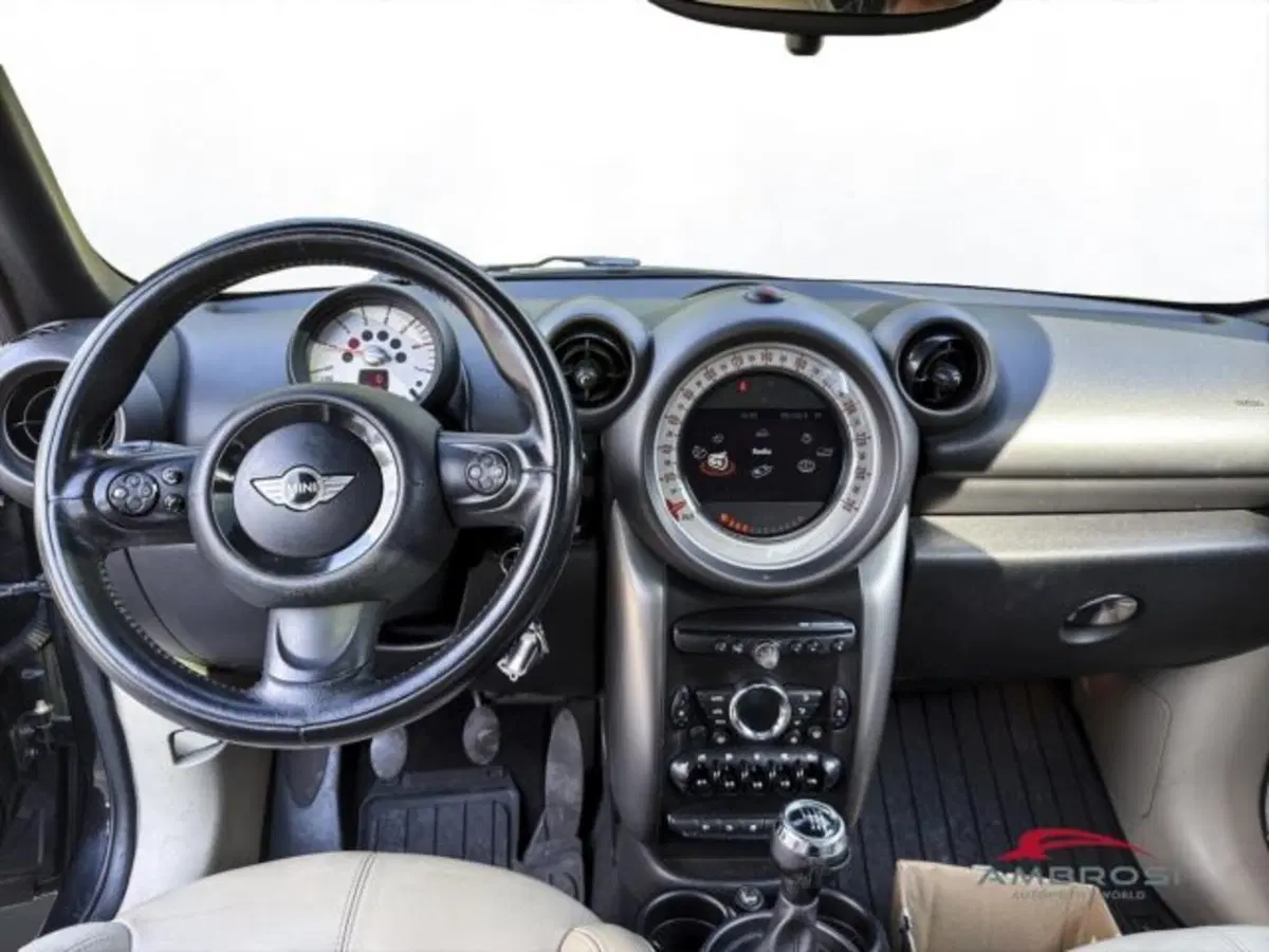 MINI Mini Countryman usata a Perugia (14)