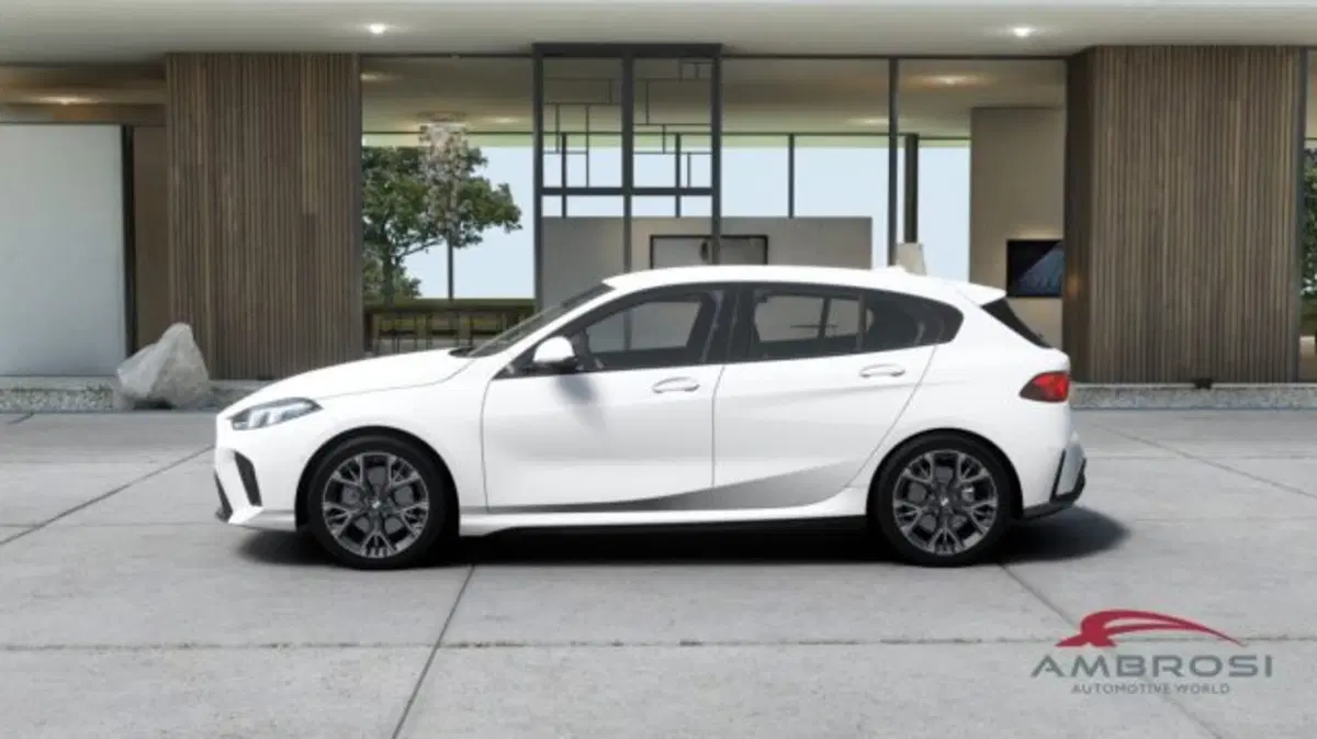 BMW Serie 1 nuova a Perugia (5)