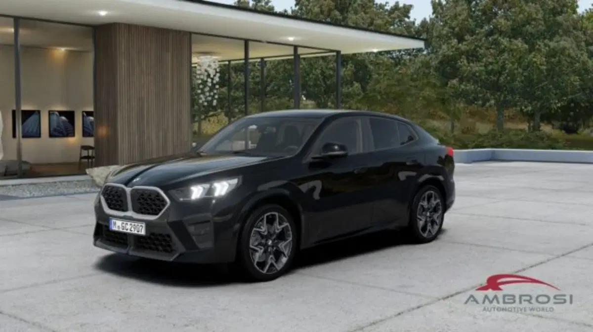 BMW X2 nuova a Perugia