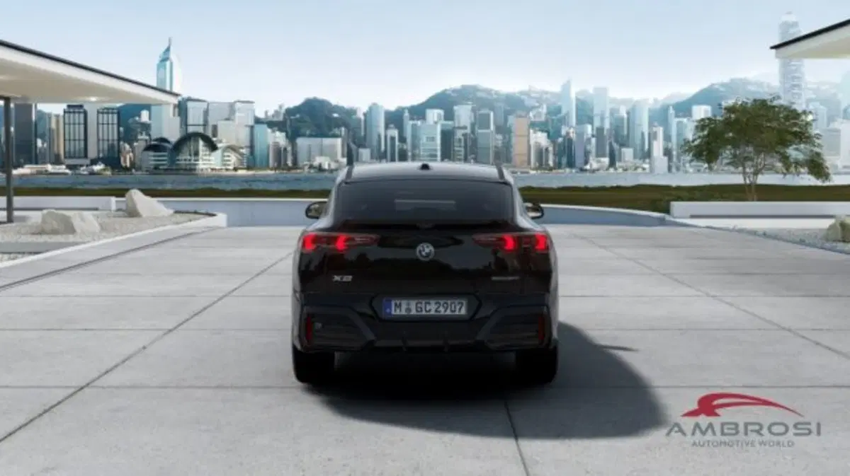 BMW X2 nuova a Perugia (5)