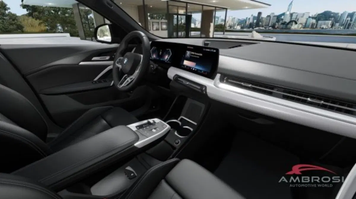 BMW X2 nuova a Perugia (9)