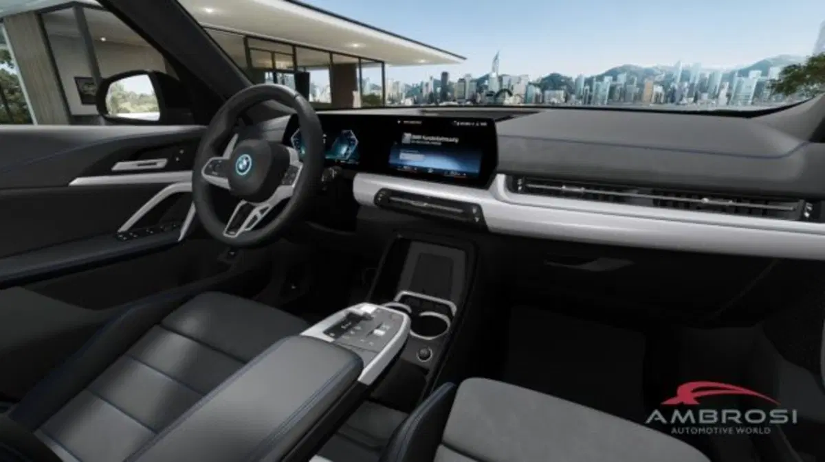 BMW X1 nuova a Perugia (9)