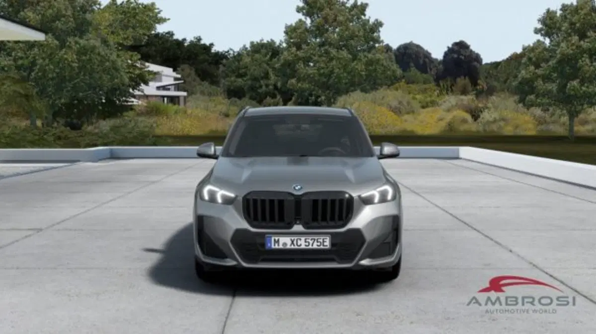 BMW X1 nuova a Perugia (4)