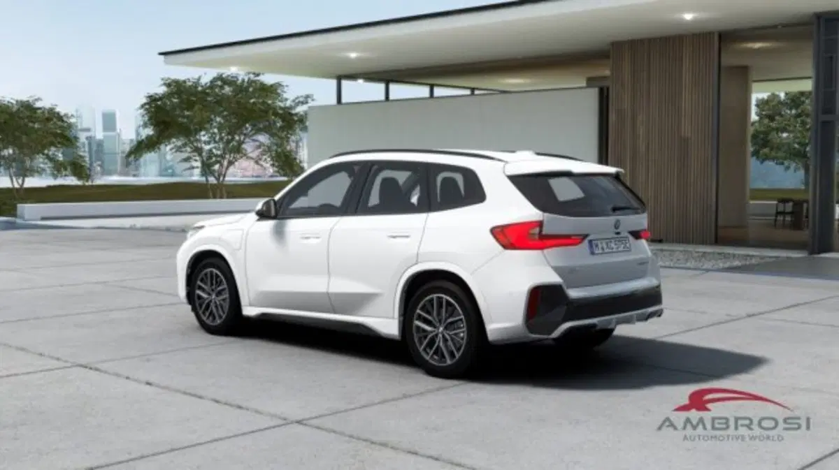 BMW X1 nuova a Perugia (2)
