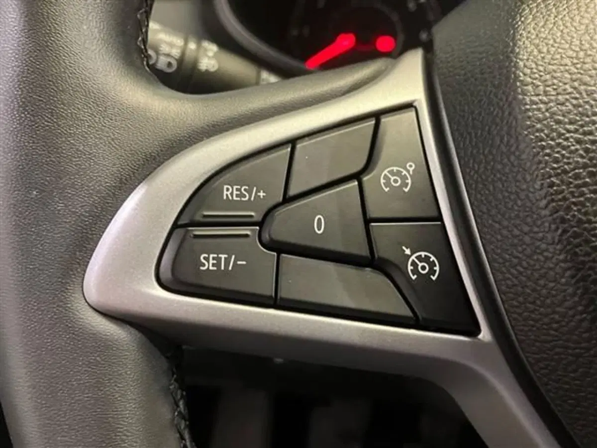 Dacia Jogger usata a Como (17)