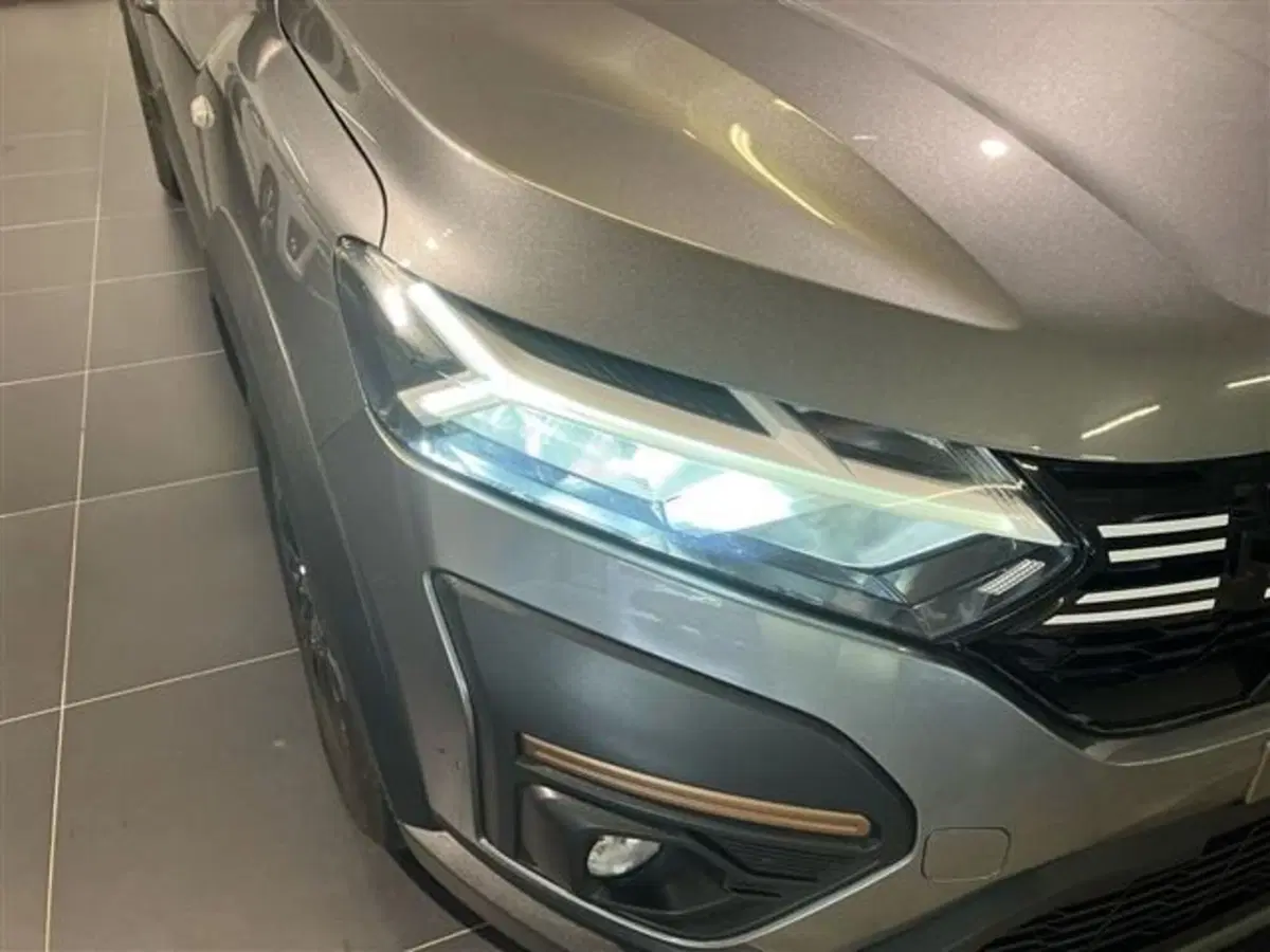 Dacia Jogger usata a Como (6)