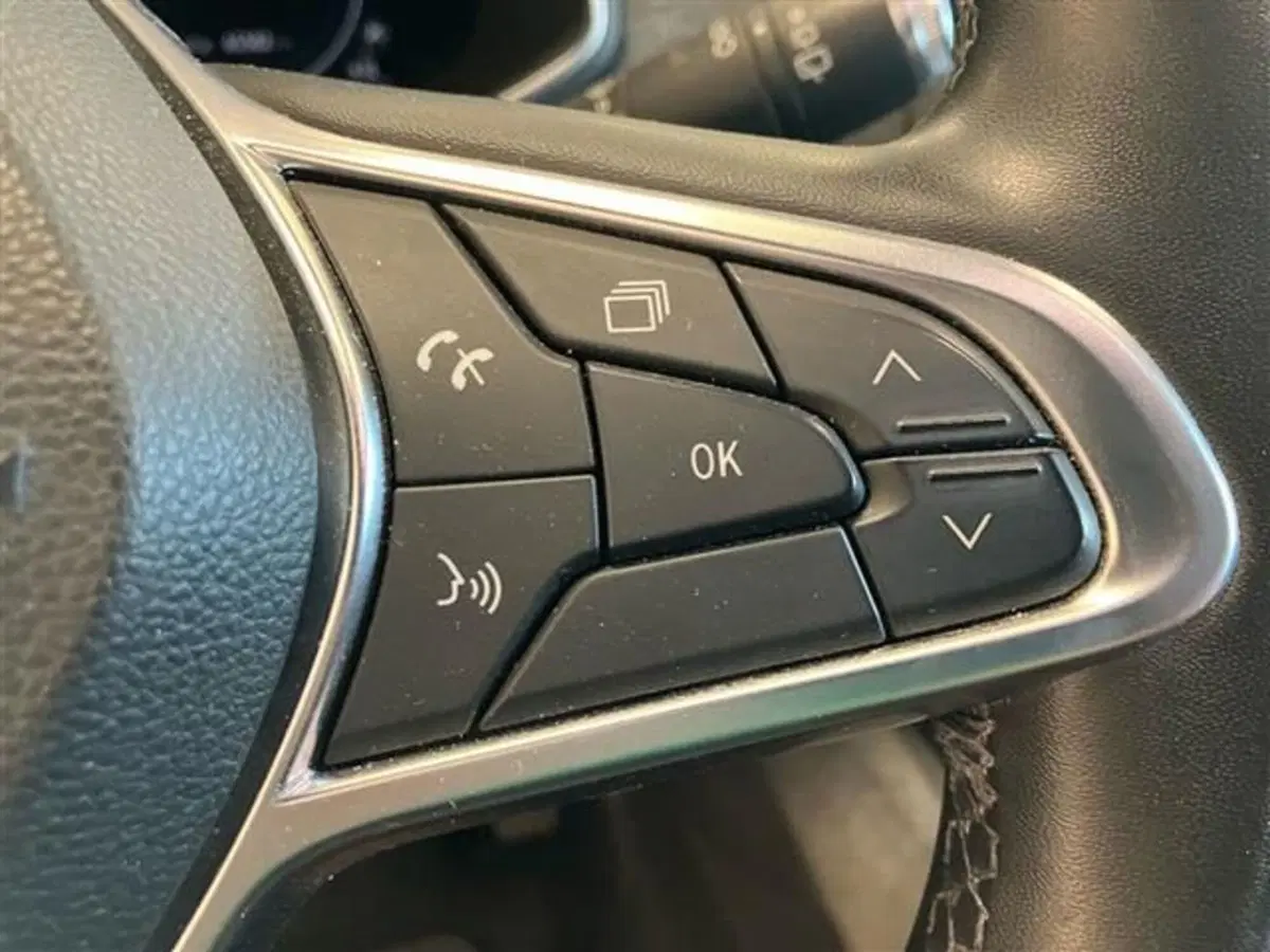 Renault Zoe usata a Como (18)