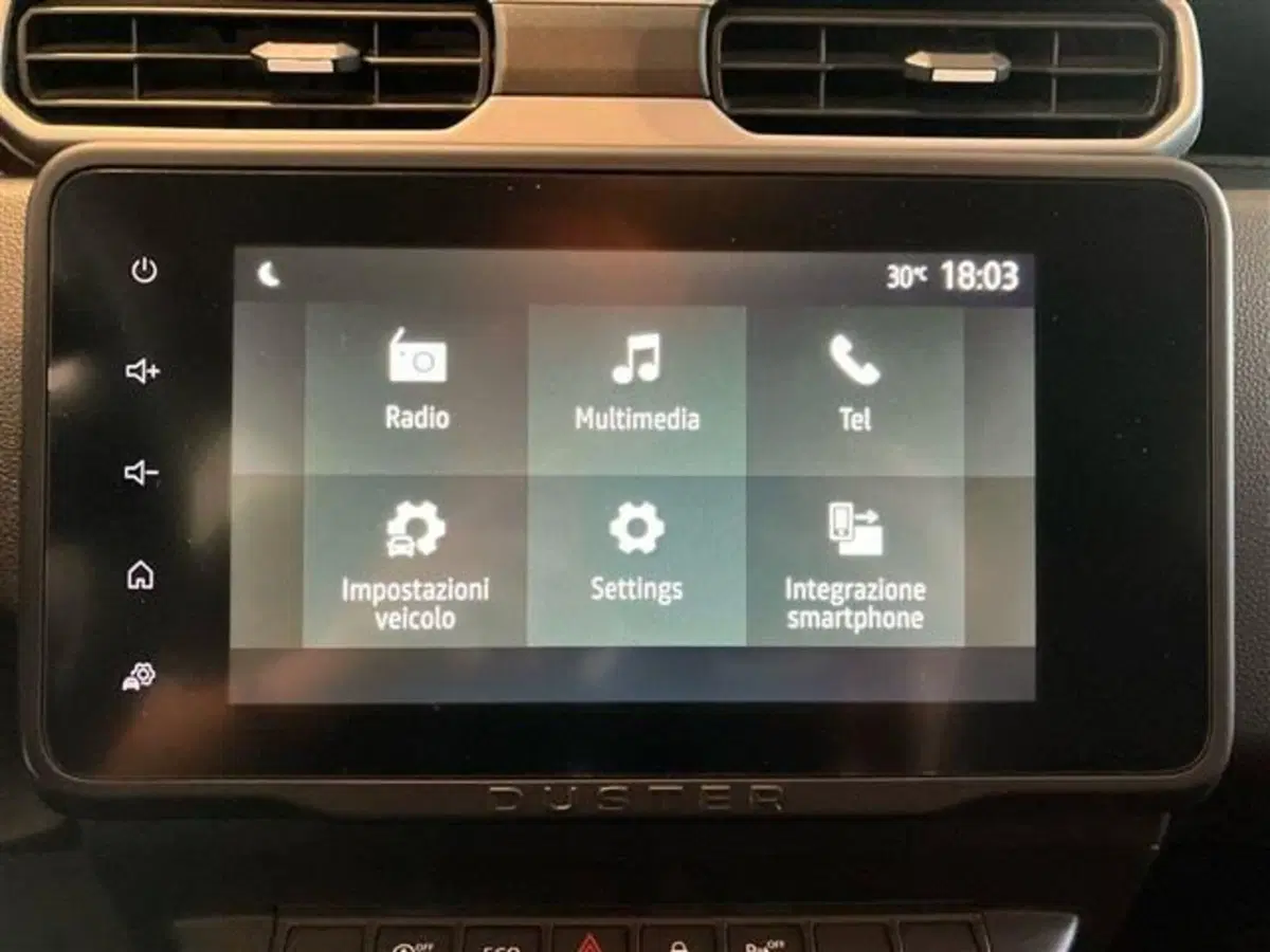 Dacia Duster usata a Como (14)