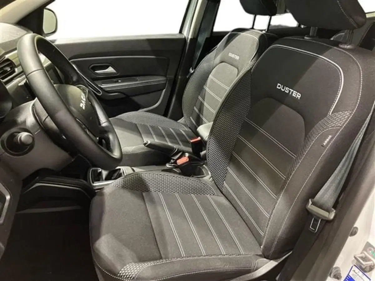 Dacia Duster usata a Como (10)