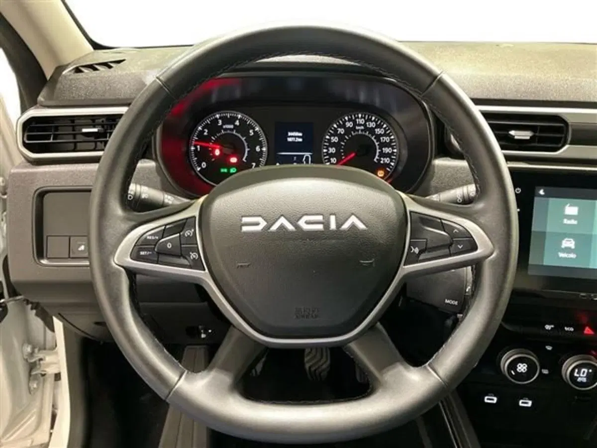 Dacia Duster usata a Como (16)
