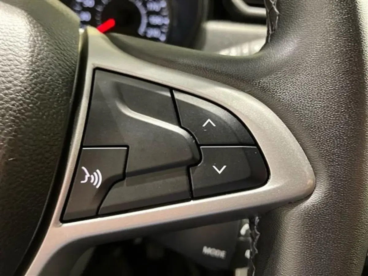 Dacia Duster usata a Como (18)