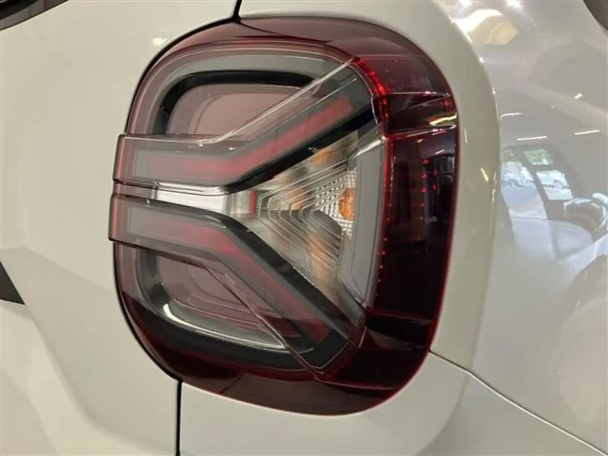 Dacia Duster usata a Como (8)