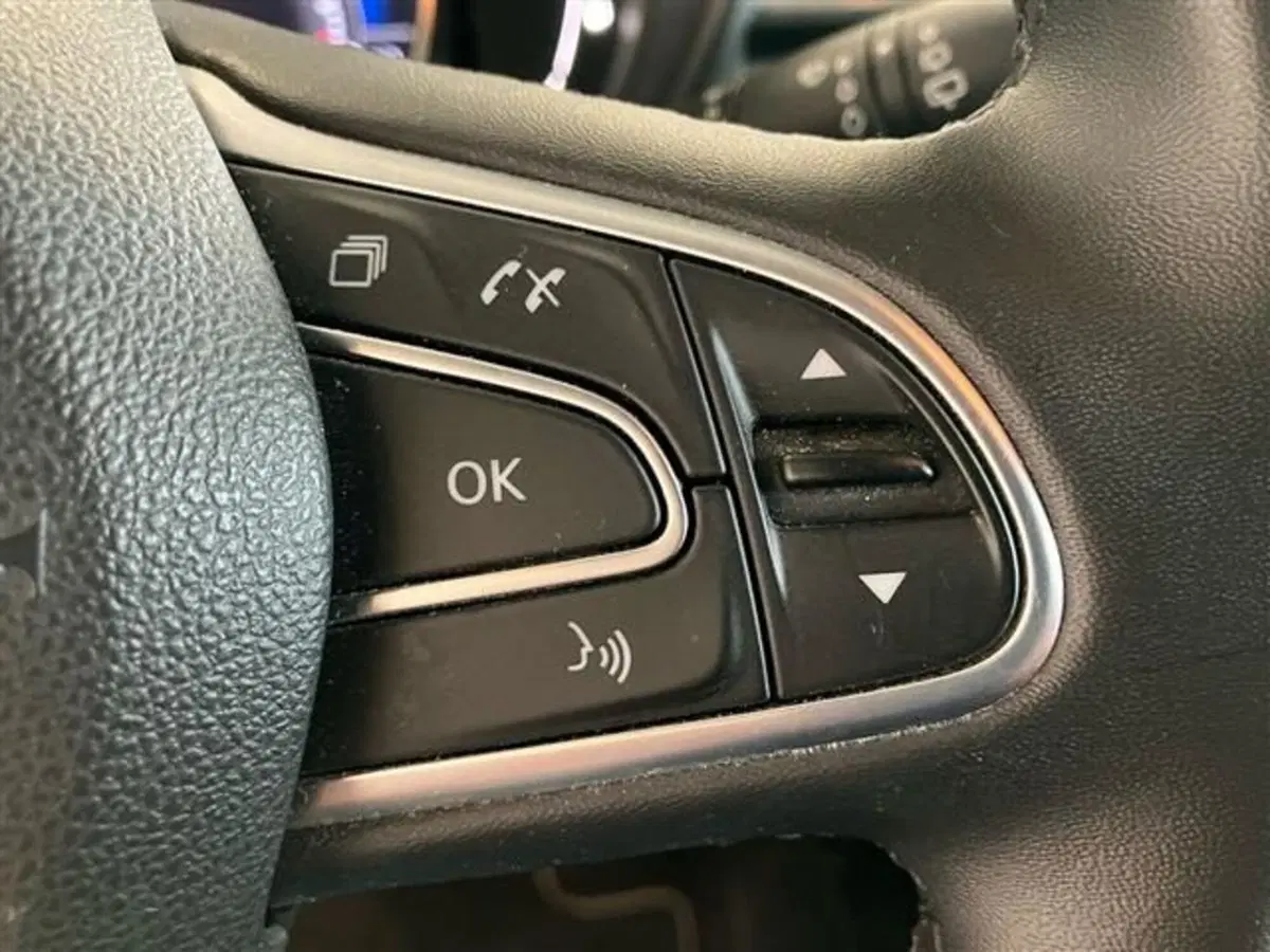 Renault Kadjar usata a Como (18)