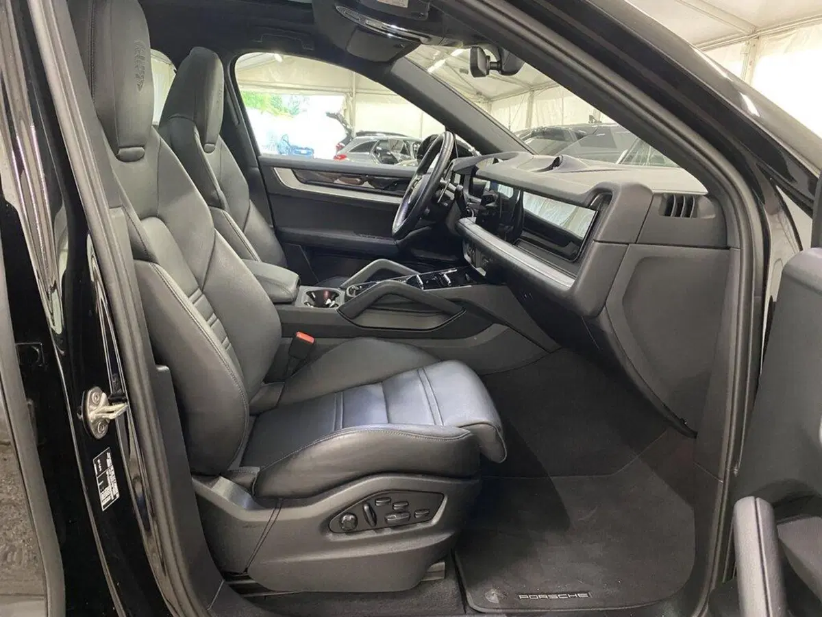 Porsche Cayenne Coupé usata a Monza e Brianza (9)