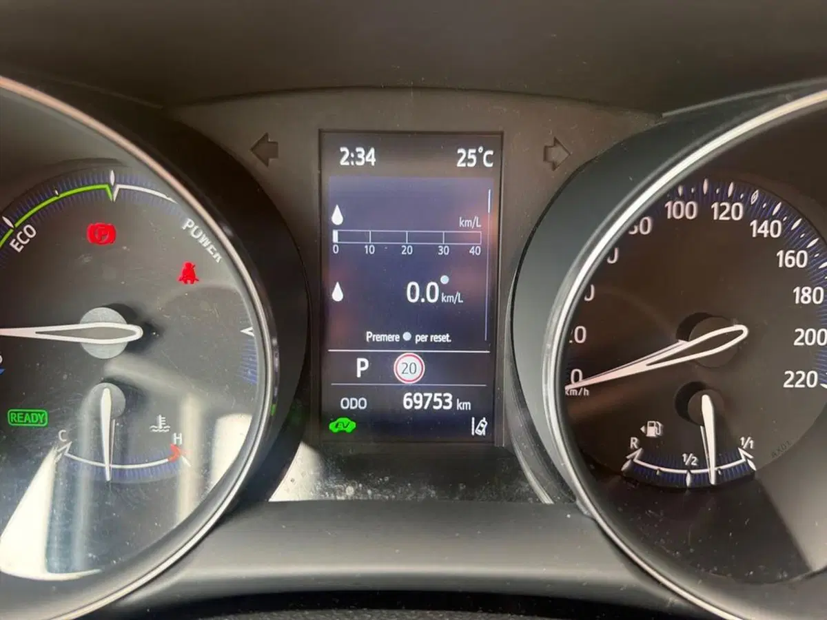 Toyota Toyota C-HR usata a Vicenza (9)