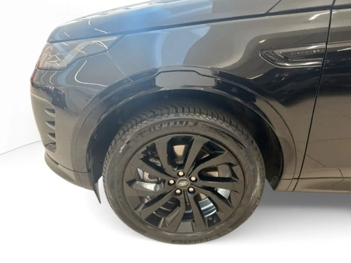 Land Rover Discovery Sport usata a Modena (9)