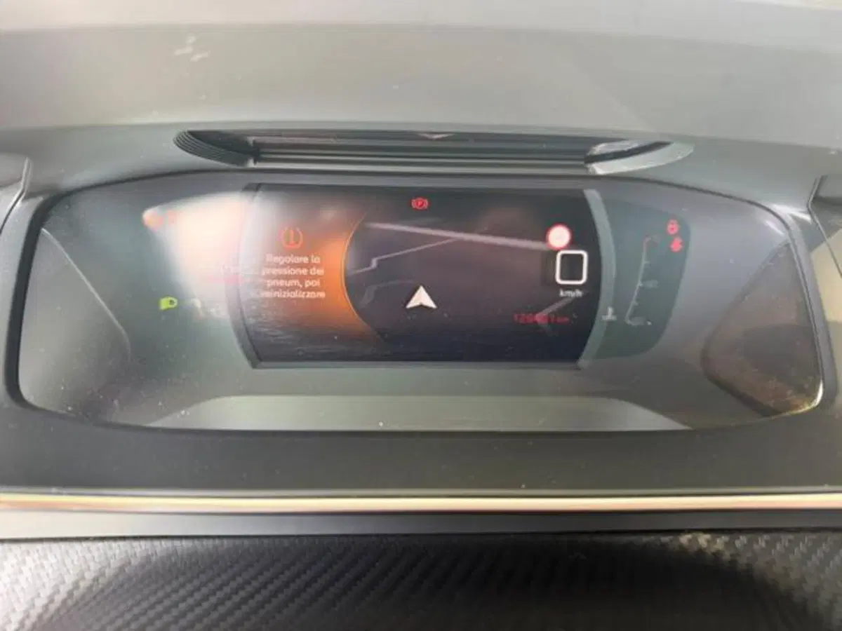 Peugeot 2008 usata a Salerno (15)
