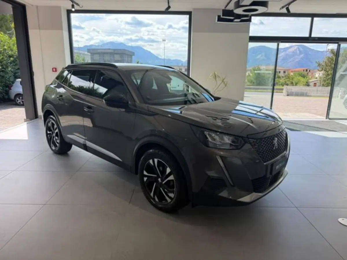 Peugeot 2008 usata a Salerno (2)