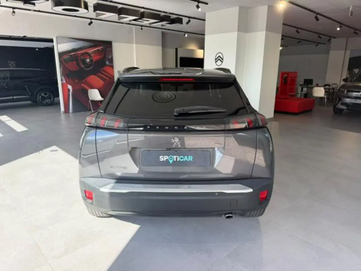 Peugeot 2008 usata a Salerno (5)