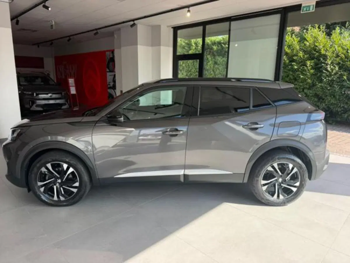 Peugeot 2008 usata a Salerno (7)