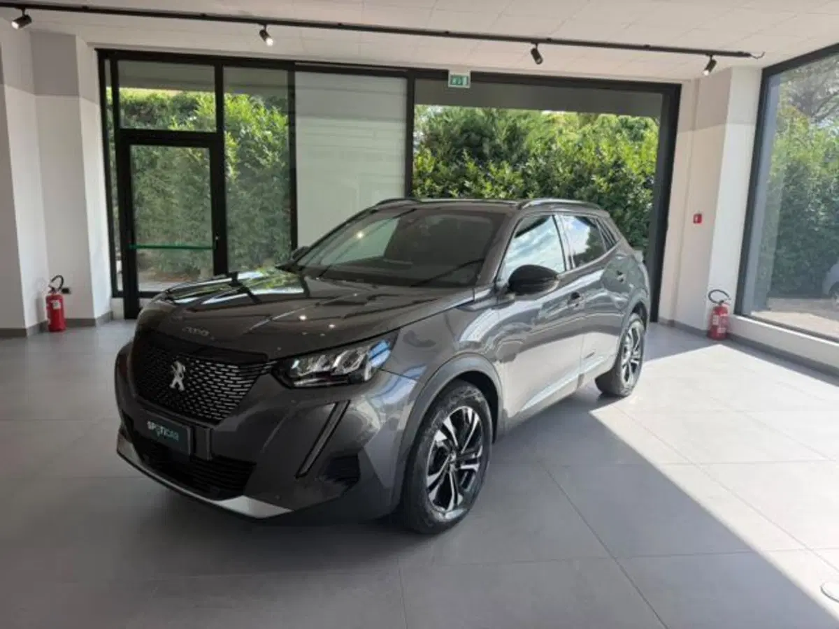 Peugeot 2008 usata a Salerno (8)
