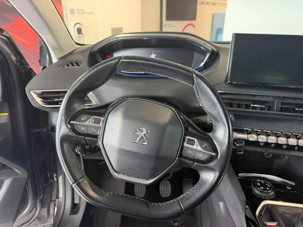 Peugeot 3008 usata a Salerno (14)