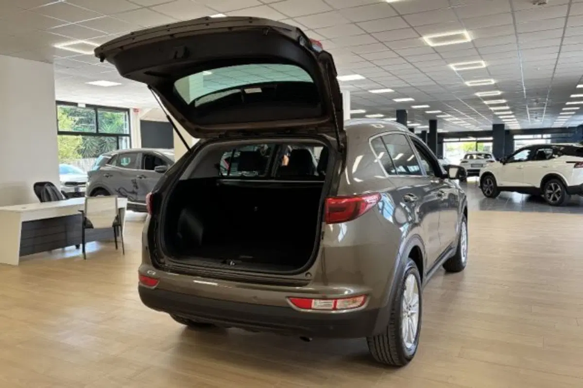 Kia Sportage usata a Latina (7)