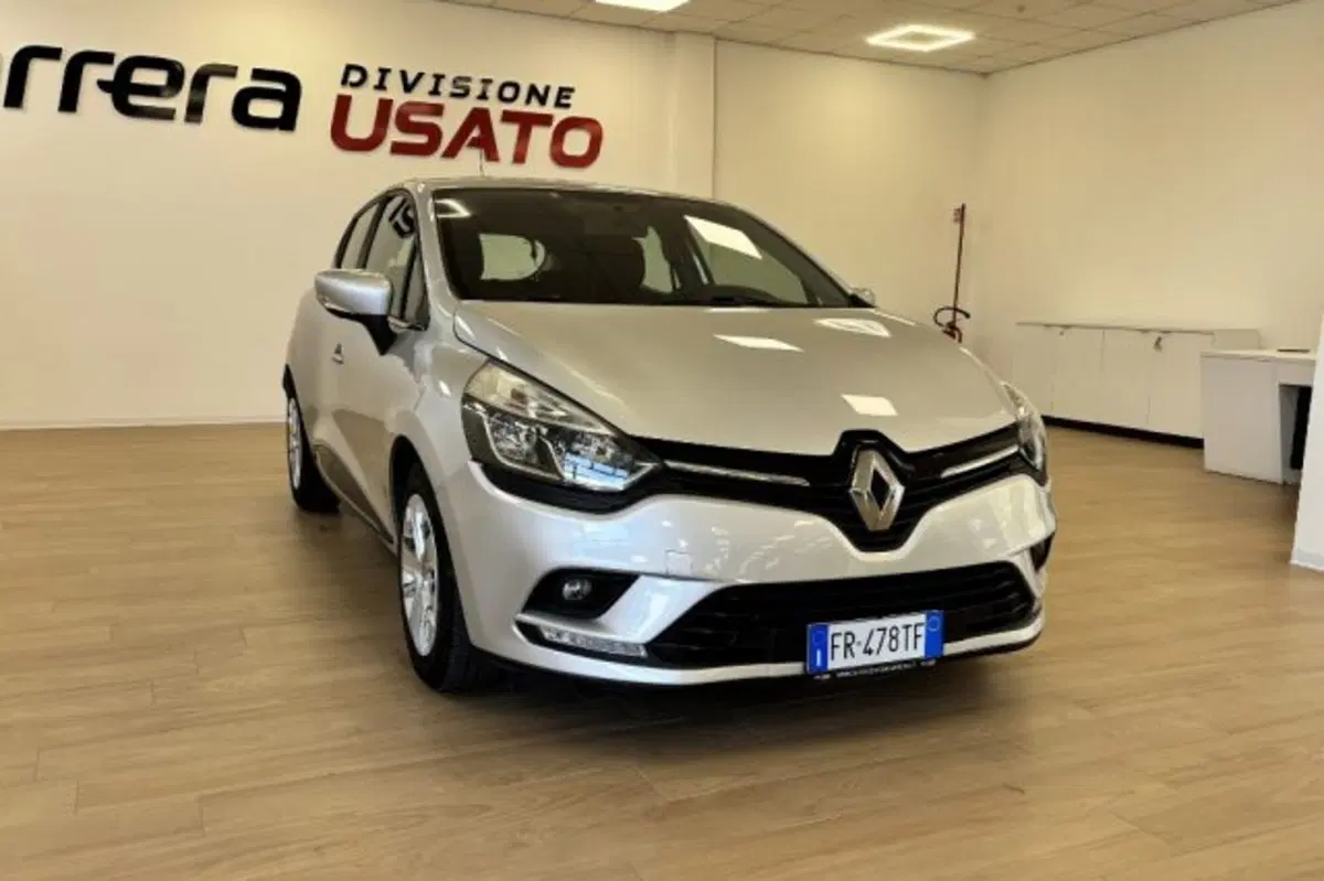 Renault Clio usata a Latina