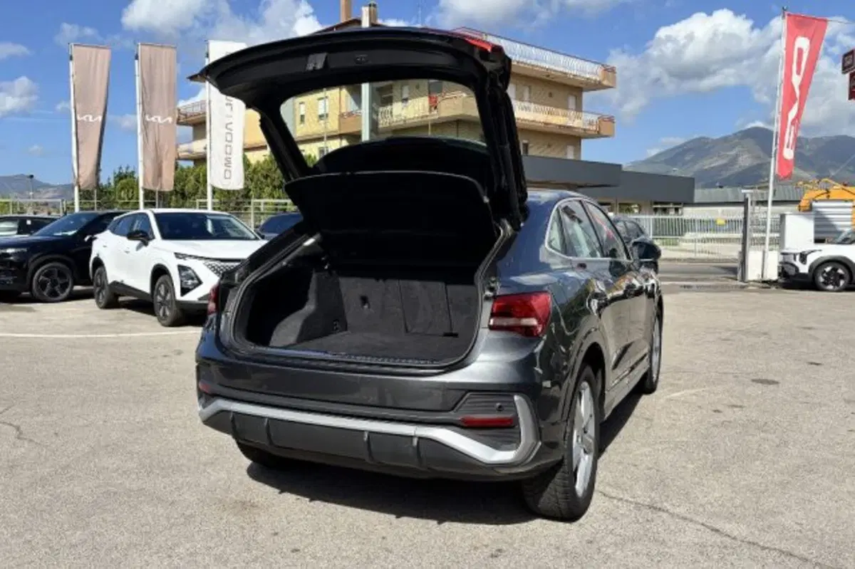 Audi Q3 Sportback usata a Latina (7)