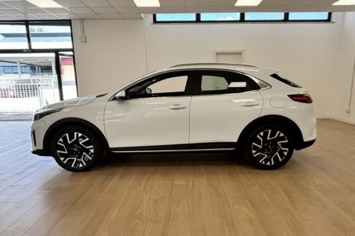 Kia XCeed usata a Latina (4)