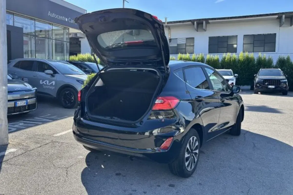 Ford Fiesta usata a Latina (7)
