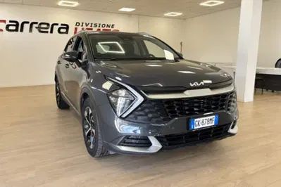 Kia Sportage 1.6 tgdi Style Gpl 2wd del 2023 usata a Fondi