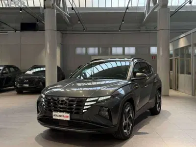 Hyundai Tucson 1.6 hev Exellence 2wd auto del 2022 usata a Milano